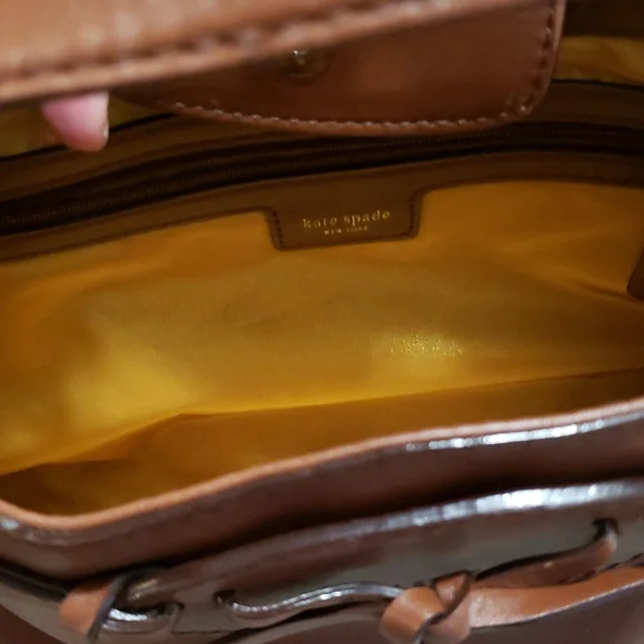 Kate Spade leather purse - Picture 3 of 4